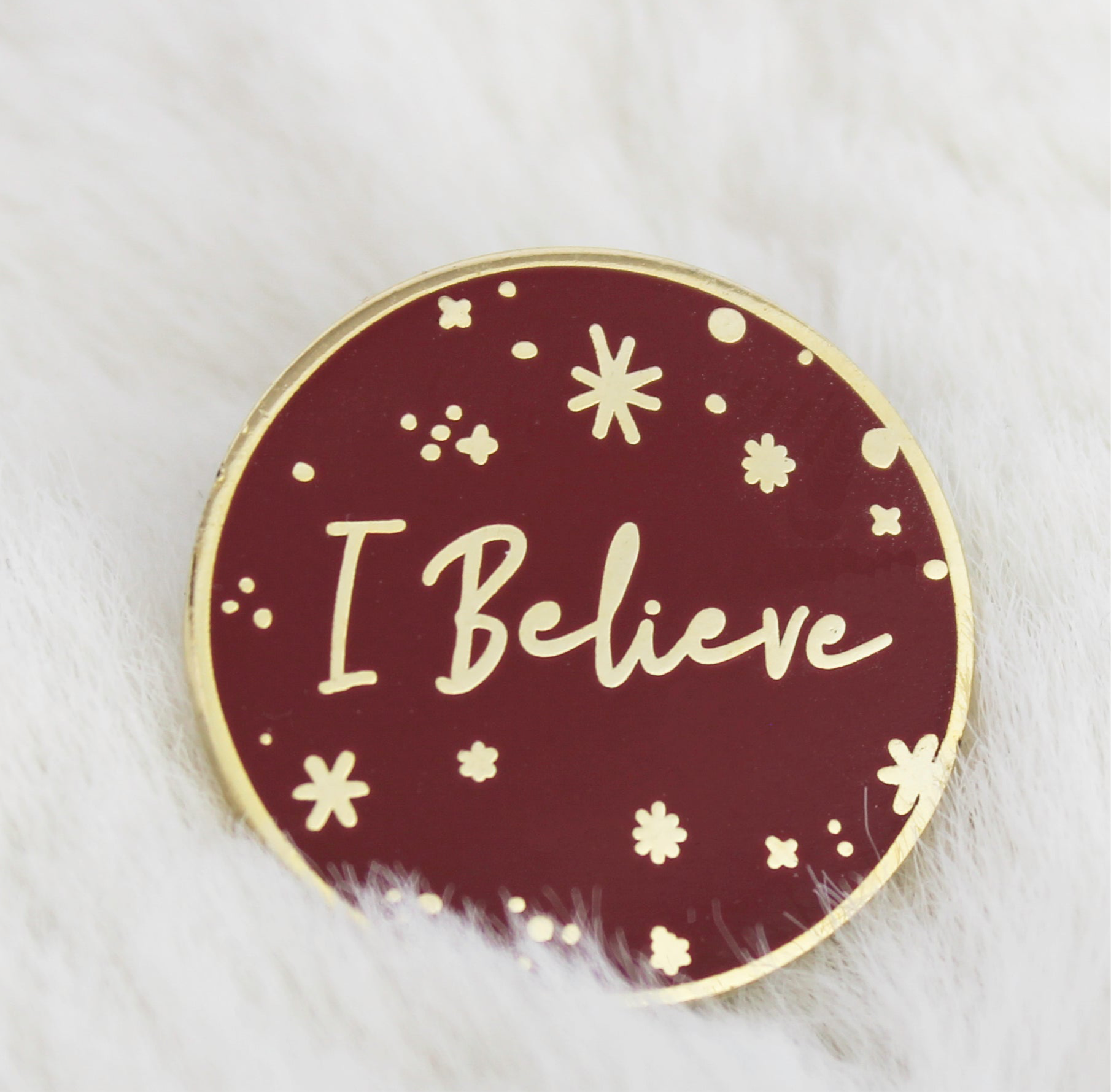 I Believe Enamel Pin - Embrace the Magic of Belief