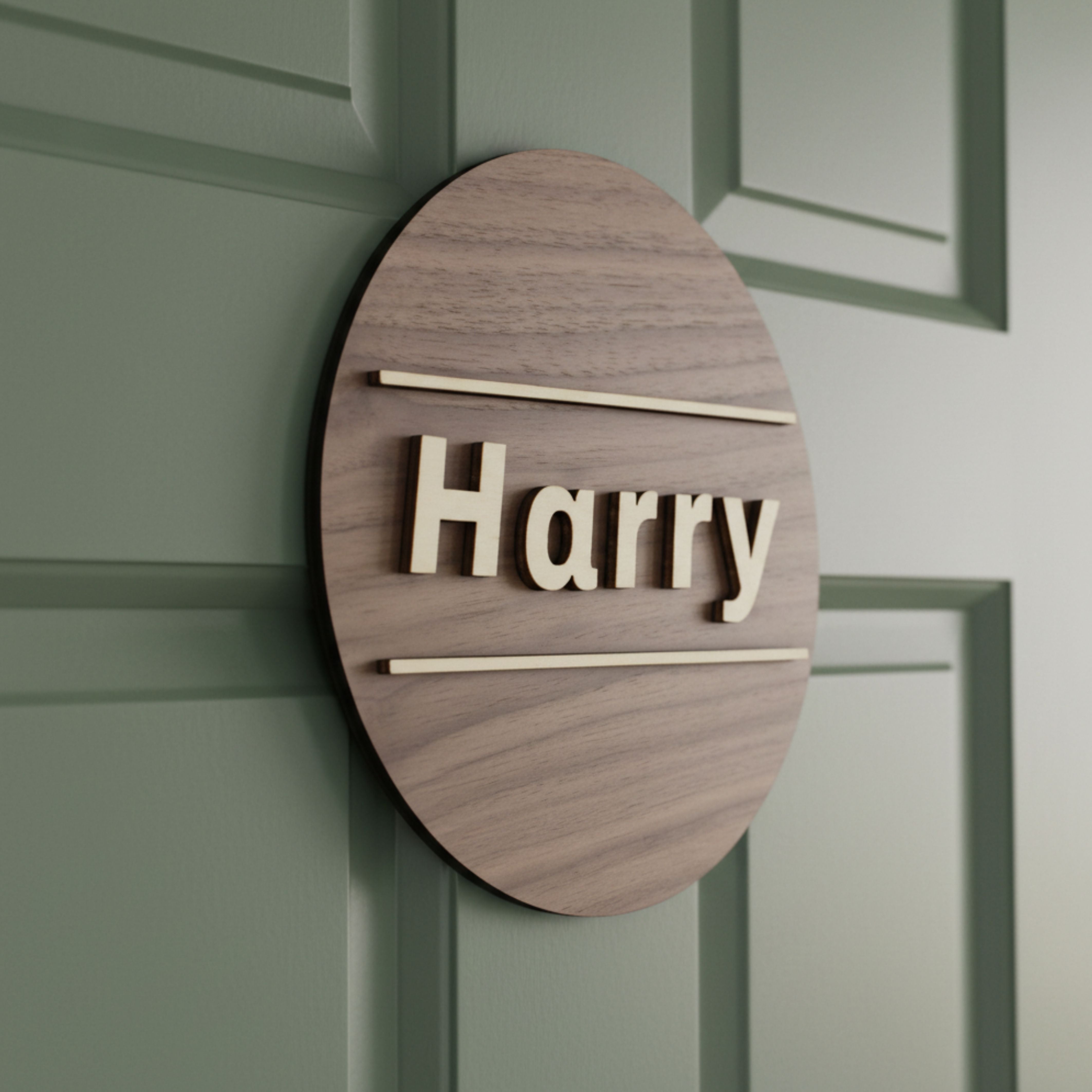 Personalised Round Door Plaque – Walnut or Oak Veneer