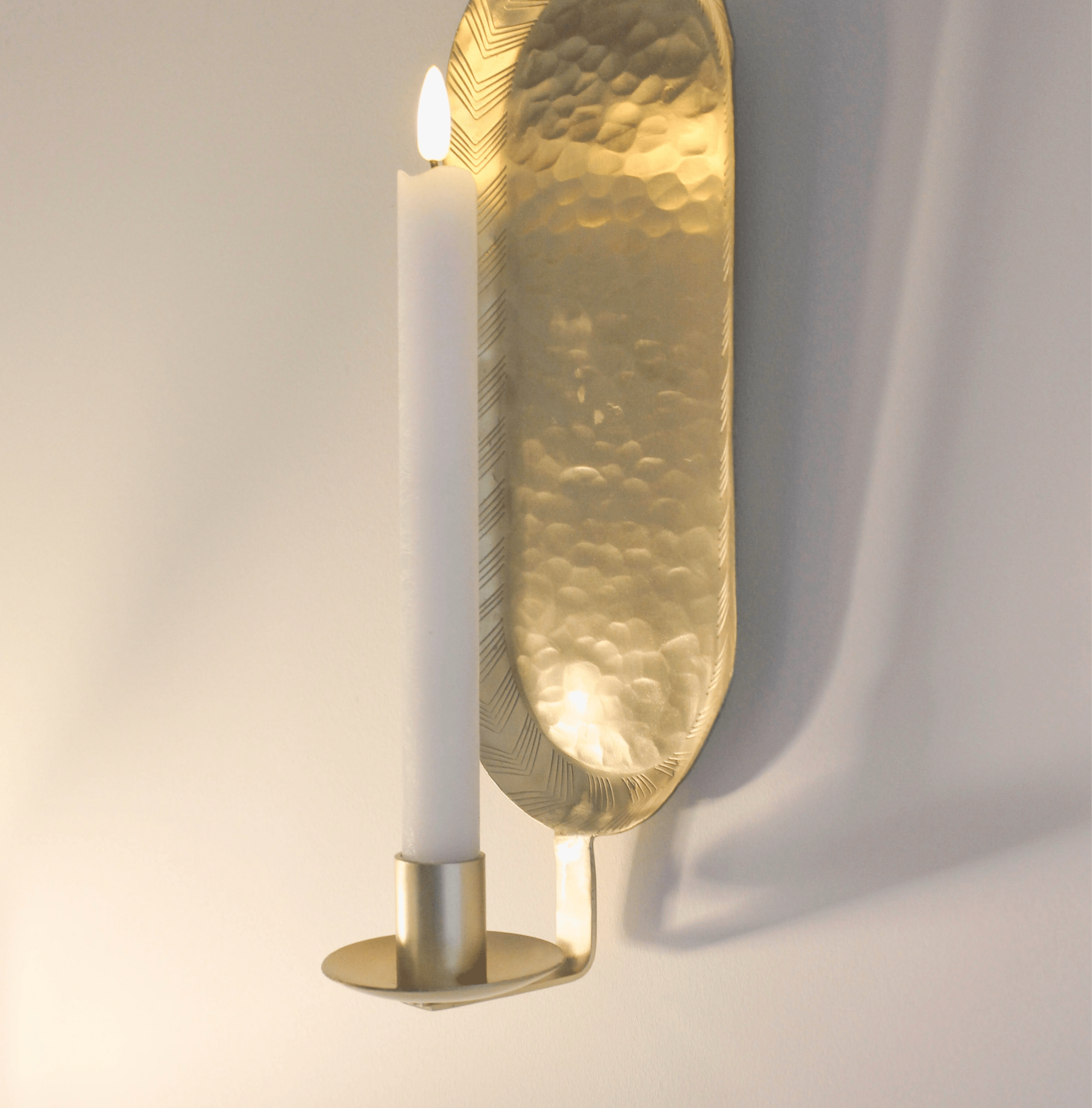 Natural Glow White Wax Dinner Candles - Mac and Lilly