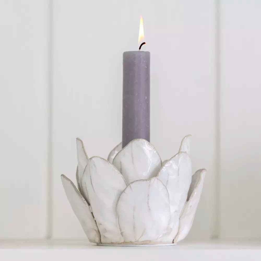 🔍Petal Ceramic Candle Holder – White - Mac and Lilly