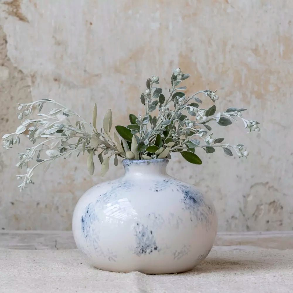 Cassis Short Stem Vase – Blue & White - Mac and Lilly