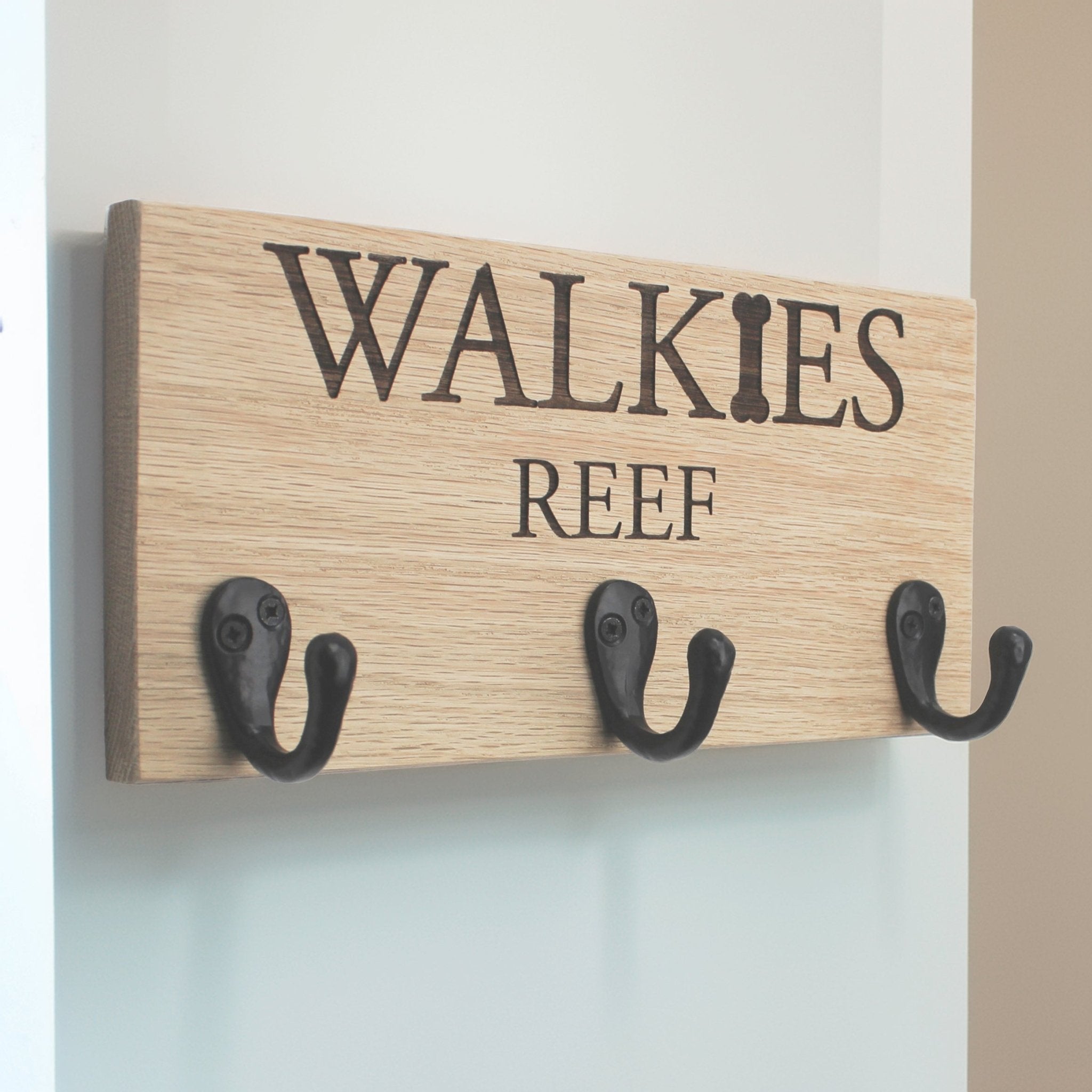 Woodland Accoya Dog Lead Holder - Mac and Lilly