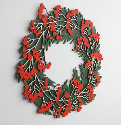 Forest Green & Red Berry Wooden Wreath - Festive Home Decor