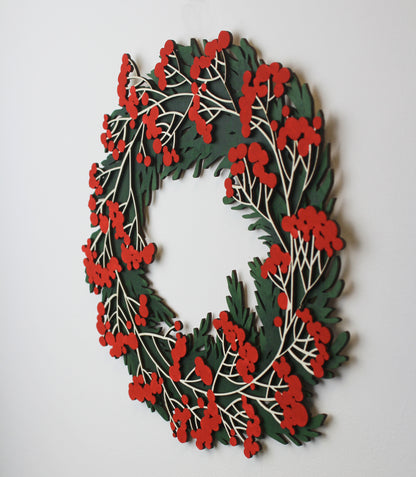 Forest Green & Red Berry Wooden Wreath - Festive Home Decor