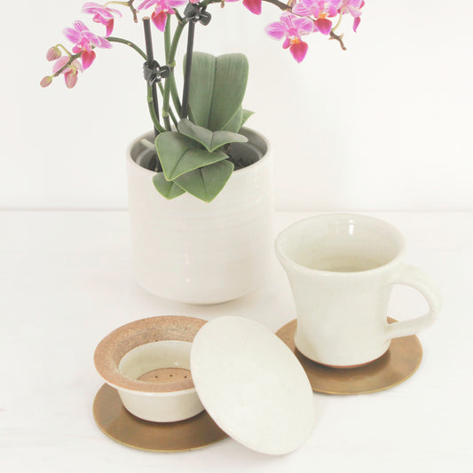 Dove Milk White Ceramic Tea Cup