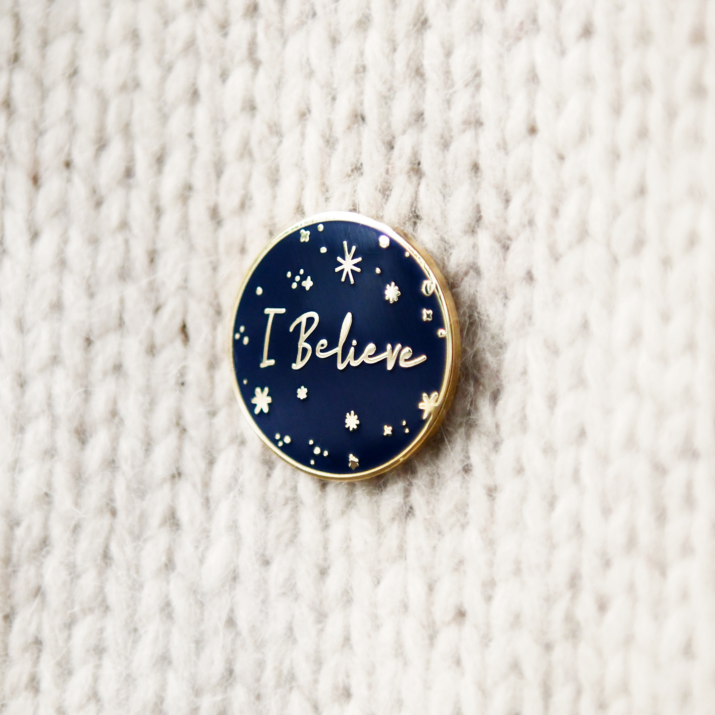 I Believe Enamel Pin - Embrace the Magic of Belief