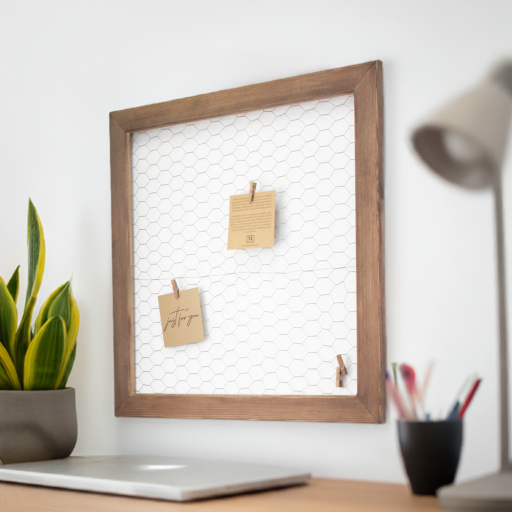 French Style Rustic Wire Memo Board - With Pegs