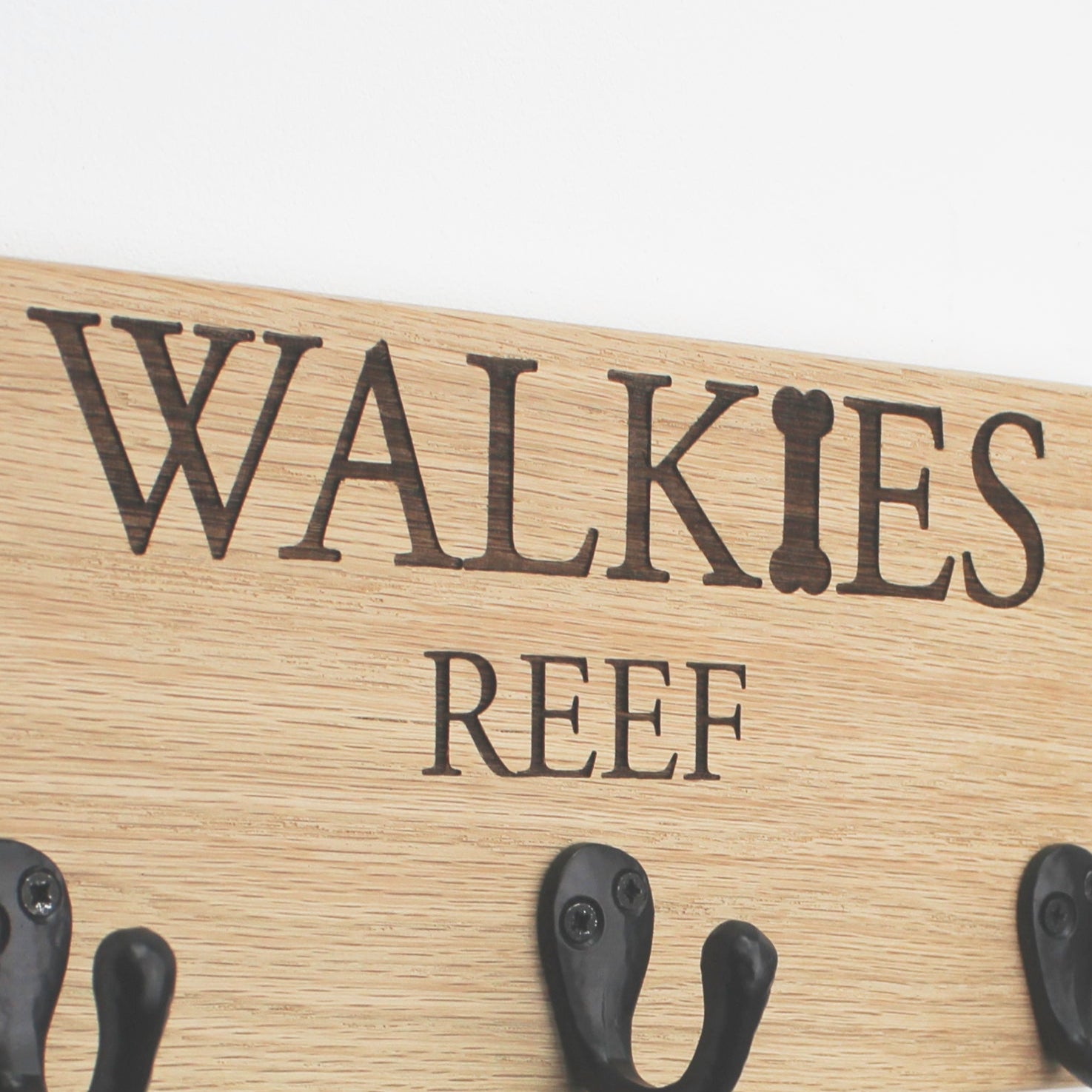 Woodland Accoya Dog Lead Holder