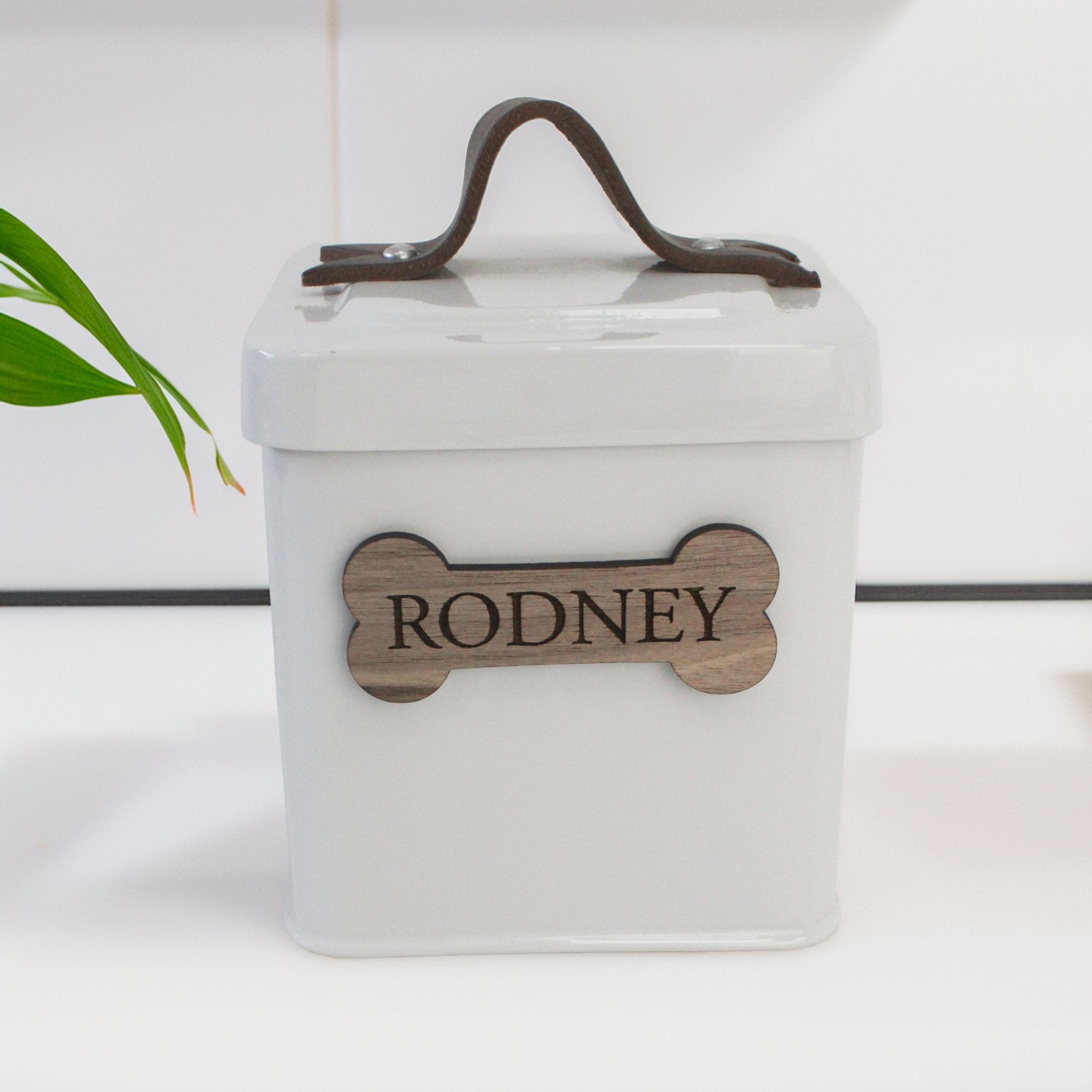 Personalised Farmhouse Pet Treat Tin - Mac and Lilly