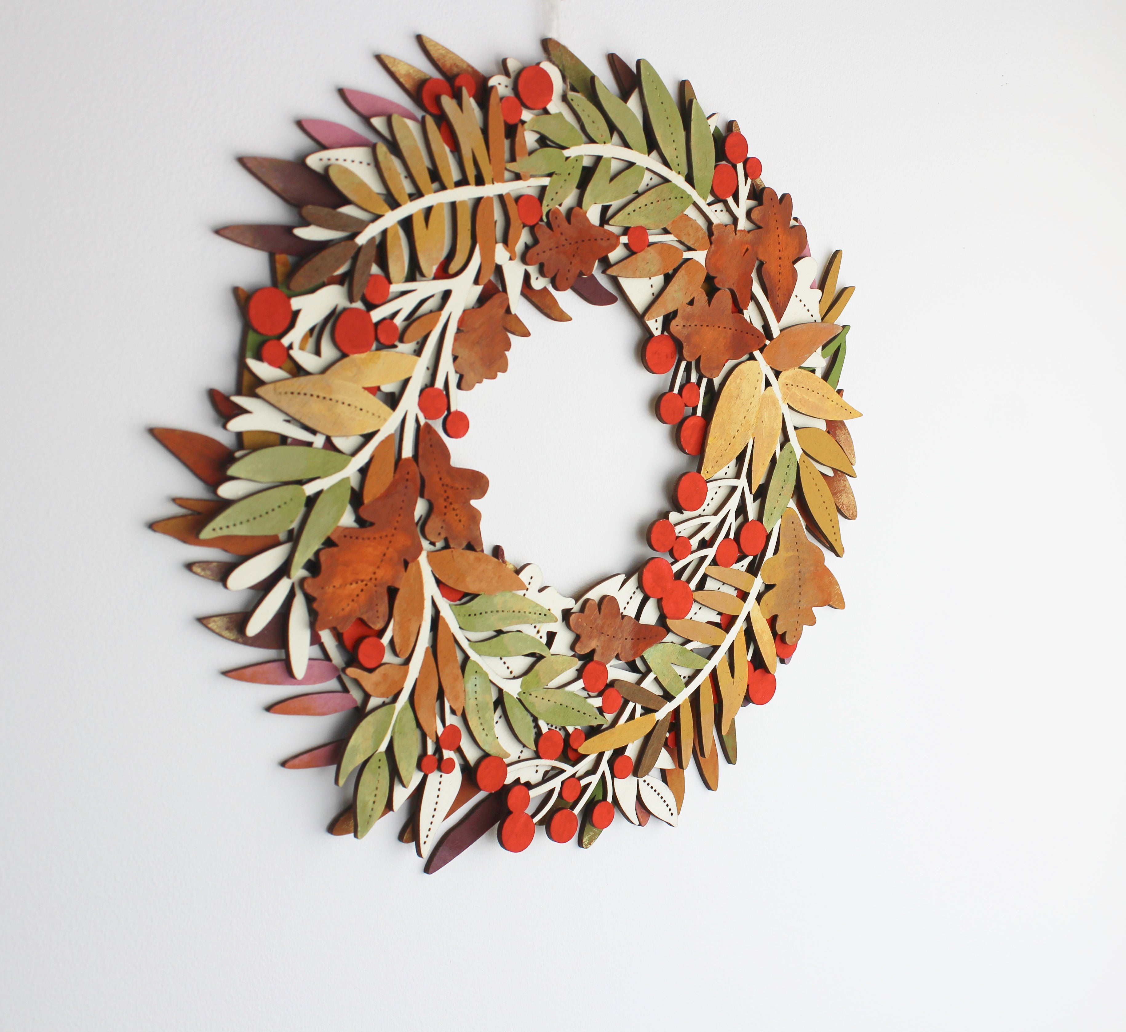 Hand painted Autumn Wooden Wreath – Rustic Wall Decor with Red Berries